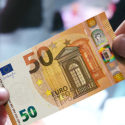  In circolazione la nuova banconota da 50 euro