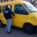  Napoli: lotta a “Scuolabus” selvaggio, bambini stipati anche nel portabagagli