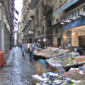  Napoli: suicidio nel quartiere Montesanto, in pieno centro storico