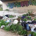  Fiume Alli, tra Catanzaro e Simeri Crichi, una discarica abusiva permanente, ma i Comuni e la Regione non intervengono