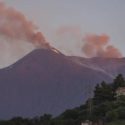 Catania: l’Etna erutta da una frattura ed è allerta