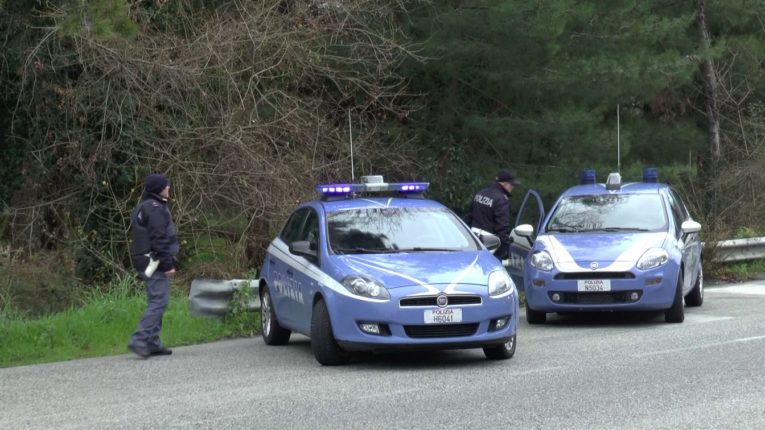 Cava de Tirreni: la Polizia intensifica l'attività di controllo del territorio in città e nelle frazioni