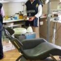  Napoli: sequestrato ambulatorio abusivo e denunciato un falso dentista