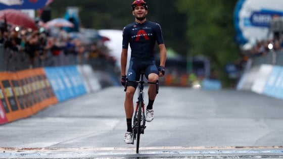 Giro d'Italia: Ganna si aggiudica per distacco la tappa di Camigliatello Silano