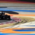  F1: Bahrein: vince Hamilton, male le Ferrari, drammatico incidente di Grosjean