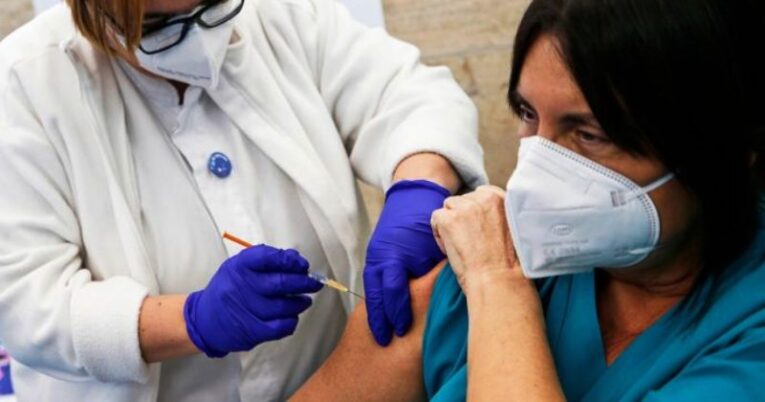 Calabria: raggiunto accordo sulle vaccinazioni anti-Covid tra la Regione e il Commissario alla sanità