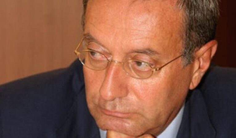 Morto suicida l'ex sottosegretario Antonio Catricalà