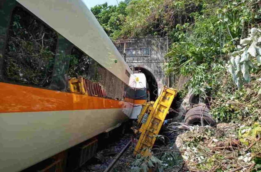  Taiwan:treno deraglia in galleria, più di 40 morti e decine di  feriti