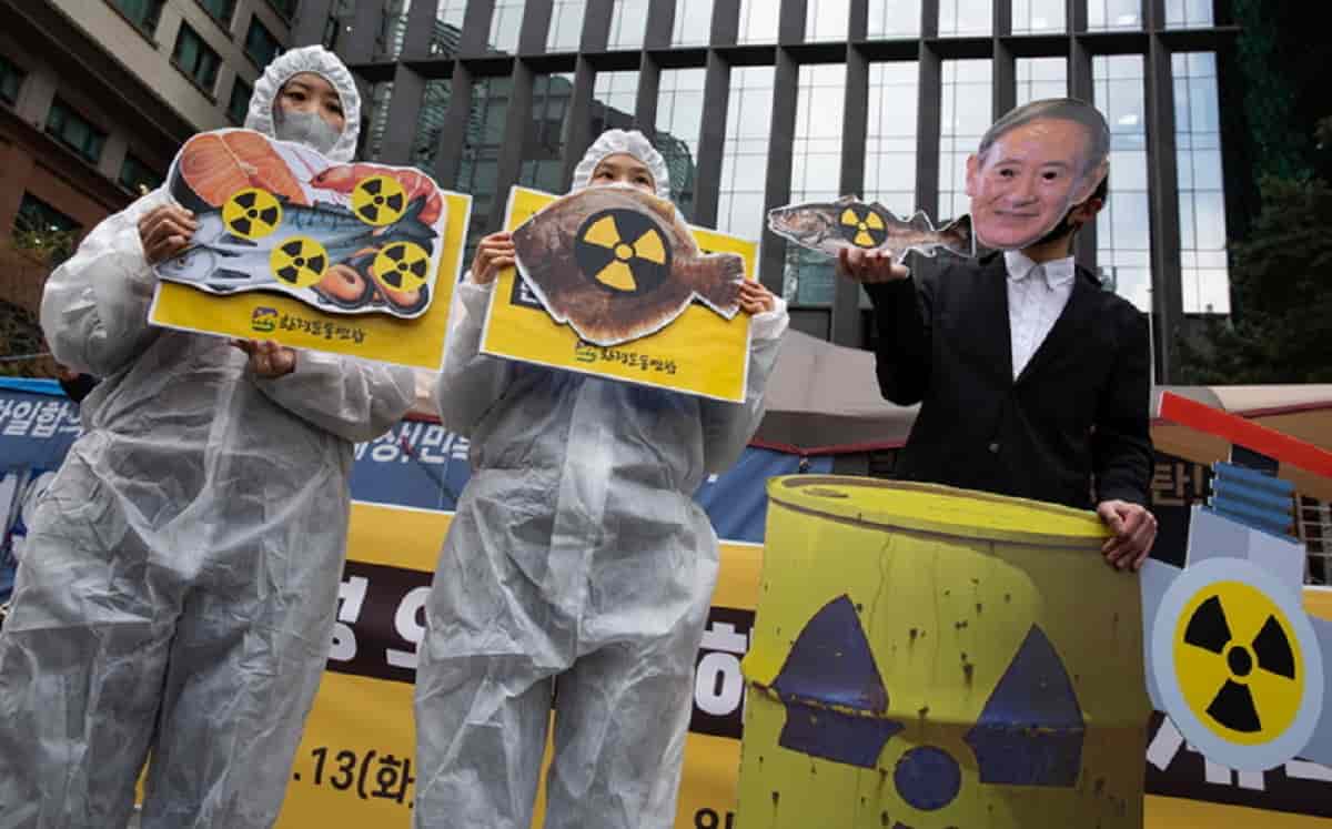 Il Giappone ha deciso di scaricare le acque reflue di Fukushima nell'oceano