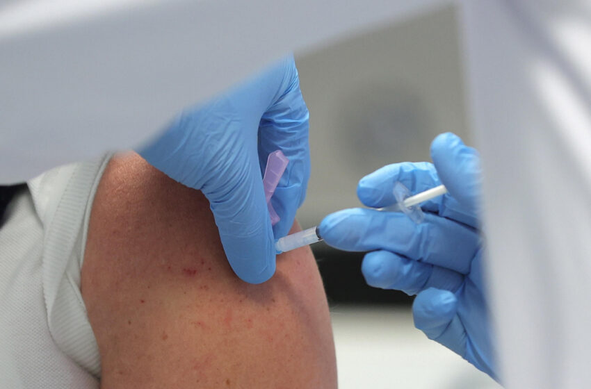  Le persone vaccinate hanno 10 volte meno probabilità di essere ricoverate in ospedale con COVID-19
