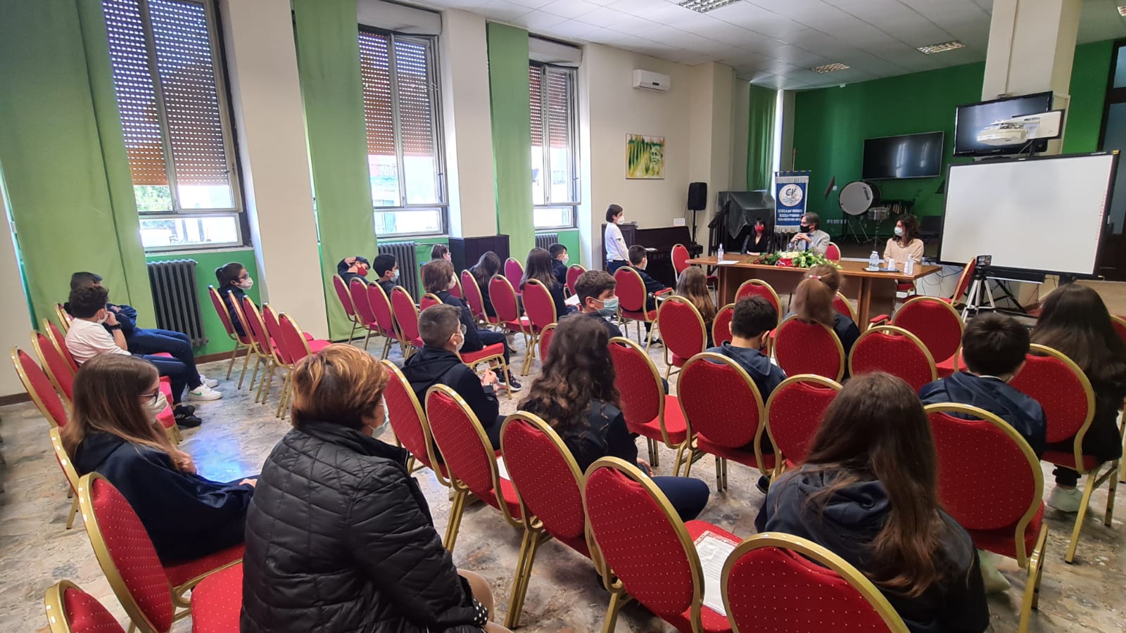 Reggio Calabria: i bambini della 5C dell'Istituto Carducci - Da Feltre intervistano il sindaco