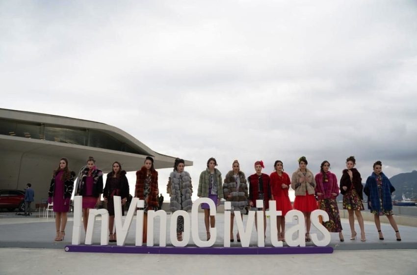  Salerno: sfilata di moda “I colori del vino” alla Stazione Marittima