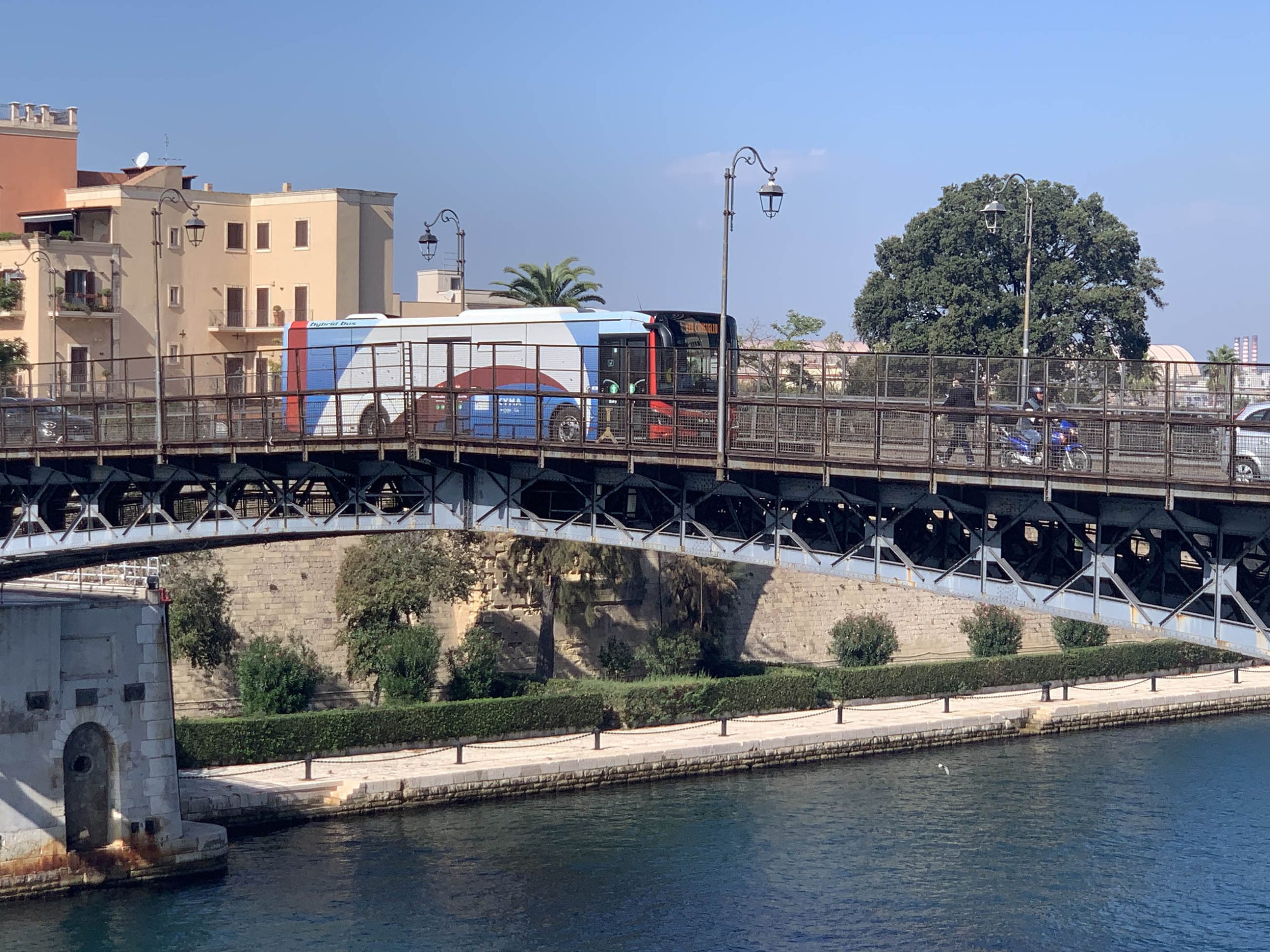 Taranto, trasporto pubblico: sciopero nazionale del 16 dicembre 2021