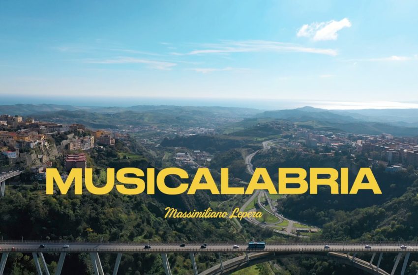  Il nuovo videoclip di Massimiliano Lepera, Musicalabria,  proiettato  al Teatro Comunale di Catanzaro